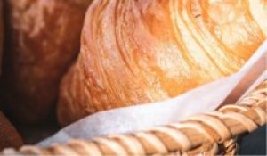 Croissant ou pain au chocolat : quelle est la viennoiserie la plus calorique ?