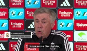 Carlo Ancelotti : "Cela n'a pas de sens de douter de Benzema"