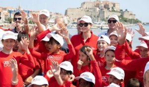 Charlène de Monaco : voyage remarqué et journée de rêve en Corse offrant espoir et amour aux enfants