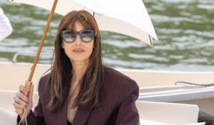 Monica Bellucci fière : sa fille Deva envoûte le défilé Jacquemus