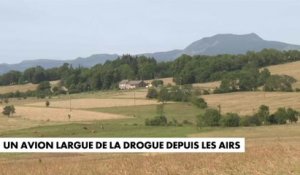 Un avion largue de la drogue depuis les airs