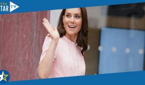 Kate Middleton envahie par des câlins d'enfants : la princesse, renversante en rose pastel et tendre