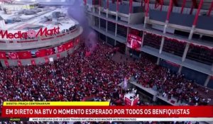 Benfica - Les images incroyables de l'arrivée d'Ángel Di María