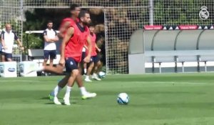 Florilège de buts à l’entraînement du Real Madrid...