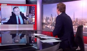 Public Buzz : Ses enfants flinguent son duplex pour la BBC