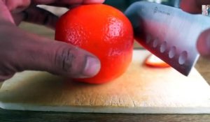 Le moyen le plus facile et rapide pour peler une orange !