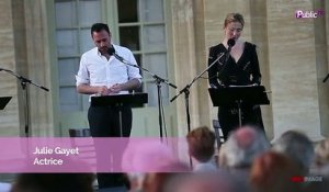 Exclu Vidéo : Julie Gayet : rayonnante au festival d'Avignon !