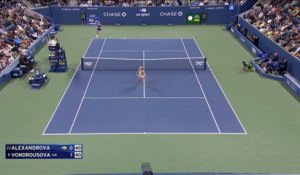 Alexandrova  - Vondrousova - Les temps forts du match - US Open