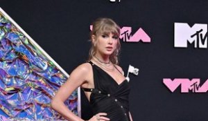 Taylor Swift : sa danse endiablée sur les titres de Shakira aux MTV VMA’s 2023