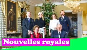 La famille royale de Norvège publie une carte de Noël festive annuelle du palais d'Oslo