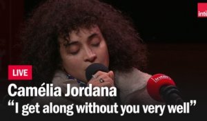 Camélia Jordana en live dans Le Grand dimanche soir