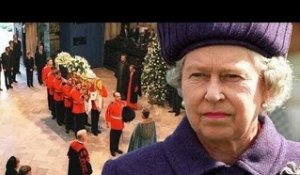 La raison pour laquelle la reine a refusé de venir à Londres après la mort de Diana