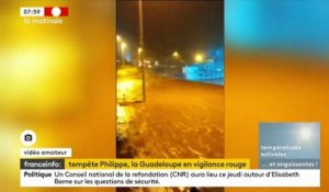 Tempête Philippe: Regardez les images impressionnantes des inondations en Guadeloupe, qui a été placée en vigilance rouge pour fortes pluies et orages - VIDEO