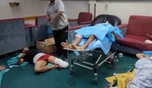 Guerre Israël-Hamas : dans les couloirs submergés de l'hôpital Al-Shifa à Gaza