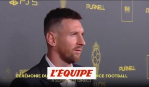 L'arrivée de Messi sur le tapis rouge - Foot - Ballon d'Or