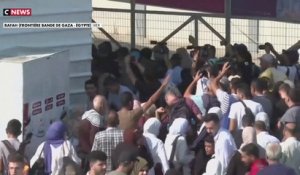 Évacuation d'étrangers à Rafah en Égypte