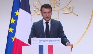 « Echanger en toute liberté » : Macron annonce la création d'un conseil présidentiel de la science