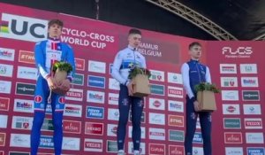 Cyclo-cross - Coupe du Monde - Namur 2023 - La grande première en Juniors d'Aubin Sparfel... Paul Seixas 3e et sur le podium !