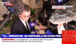 Loi immigration: "Sur les 27 articles initiaux du gouvernement, seul un a été retiré", souligne Gérald Darmanin
