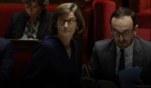Cadeaux offerts par Urgo : la ministre Agnès Firmin Le Bodo est visée par une enquête