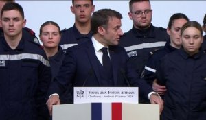 Vœux aux armées: le discours d'Emmanuel Macron interrompu par le malaise d'une militaire