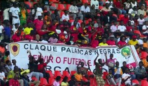 CAN 2023 : Ambiance au stade de la Paix de Bouaké pendant le premier match des huitièmes de finale