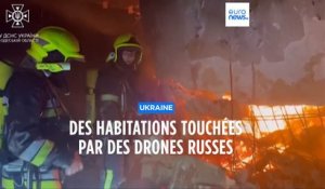 Des habitations touchées par des drones russes en Ukraine