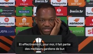 Rennes - Mandanda : "Mike Maignan fait partie des meilleurs gardiens au monde”