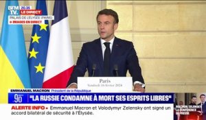 Guerre en Ukraine: "Le régime du Kremlin bâtit actuellement un récit fantasmé" assure Emmanuel Macron