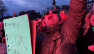 « Je ne pensais pas que ça arriverait » : émotion sur la place du Trocadéro après le vote pour l’inscription de l’IVG dans la Constitution