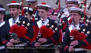 Emmanuel Macron a présidé ce matin un hommage national à l'amiral Philippe de Gaulle, décédé à l'âge de 102 ans, saluant "le marin, le résistant, l'élu de la République" qui "aura tracé son propre sillon" - VIDEO