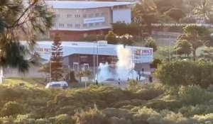 Incendies et panaches de fumée à Nouméa, des émeutes secouent la Nouvelle-Calédonie