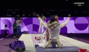 Des larmes et des bisous : le titre olympique en sabre d'Apithy-Brunet face à Balzer en vidéo