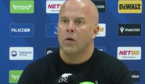 Liverpool - Slot : "Un première période décevante"