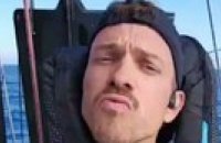 Mathieu Blanchard improvise une séance de course sur le pont de son bateau - Voile - Transat Café L'Or