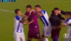 En D1 Uruguayenne, le gardien Gino Santilli marque depuis sa propre surface - Foot