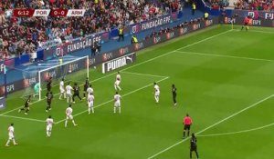 L'ouverture du score du Portugal - Foot - Qualif. Coupe du monde