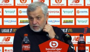 Bruno Genesio sur Olivier Giroud, auteur d'un doublé après trois mois sans but en Ligue 1 : « Il a gardé la confiance » - Foot - Ligue 1 - Losc