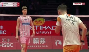 Christo Popov tient bon et l’emporte face à Anders Antonsen - Badminton - World Tour Finals