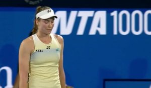 Dubaï - Rybakina en patronne