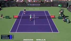 Indian Wells - Djokovic souffre mais l'emporte face à Majchrzak