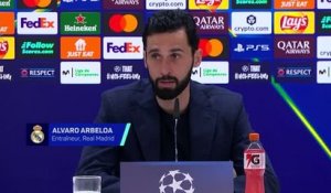 Real Madrid - Arbeloa encense Valverde après son triplé historique en C1