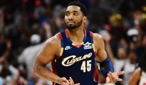 NBA : Un Donovan Mitchell historique roule sur les Pistons