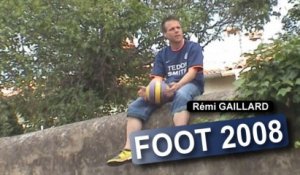 Foot 2008 (Rémi Gaillard)