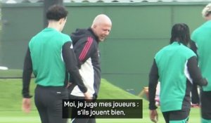 Liverpool - Slot sur les critiques : "Ce n’est pas mon problème"