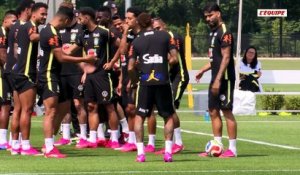 Neymar fêté par ses coéquipiers pour son premier entraînement officiel - Foot - Coupe du monde 2026