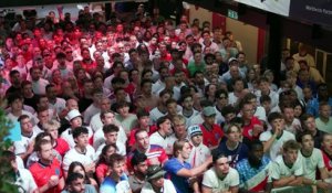 L'euphorie des supporters anglais après l'ouverture du score d'Anthony Gordon - Foot - Coupe du monde 2026