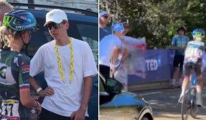 Tour de France Femmes 2026 - Tadej Pogacar supporte Urska Zigart au bord de la route