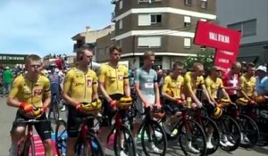 Tour d'Espagne 2026 - La Vuelta rend hommage au roi Harald V de Norvège avant le départ de la 7e étape