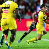 « Mentalement, il a été très fort » : Valentin Bouju, 18 ans et des débuts rêvés en Top 14 avec La Rochelle, victorieuse à Toulon - Rugby - Top 14 - La Rochelle